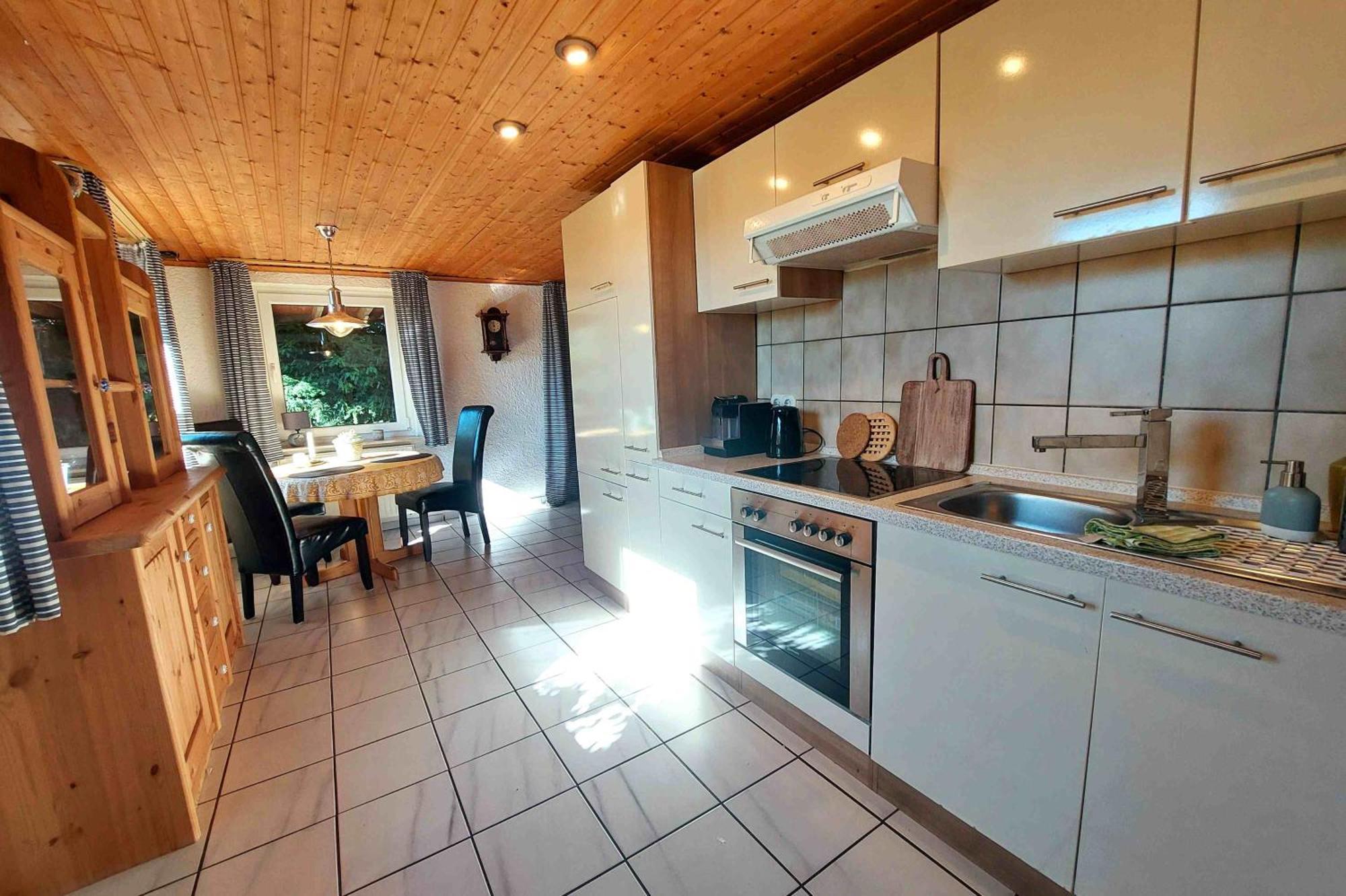 Kleines Haus Mitten In Der Natur Mit Eigener Terrasse Und Sonnenbalkon Halver Exterior photo